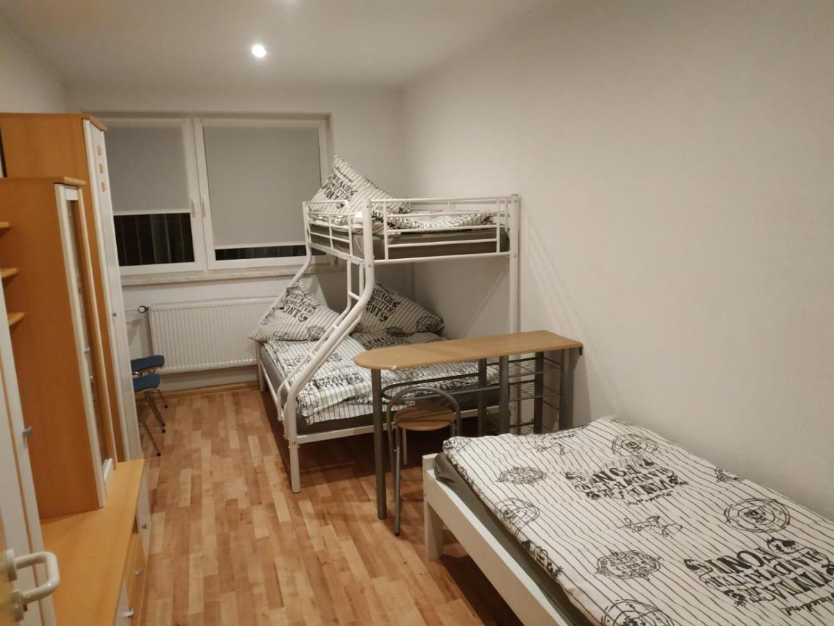 4U Hostel Zgorzelec - Free Parking Jedrzychowice  المظهر الخارجي الصورة