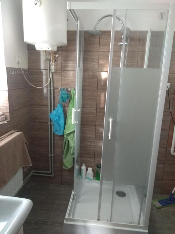 4U Hostel Zgorzelec - Free Parking Jedrzychowice  المظهر الخارجي الصورة