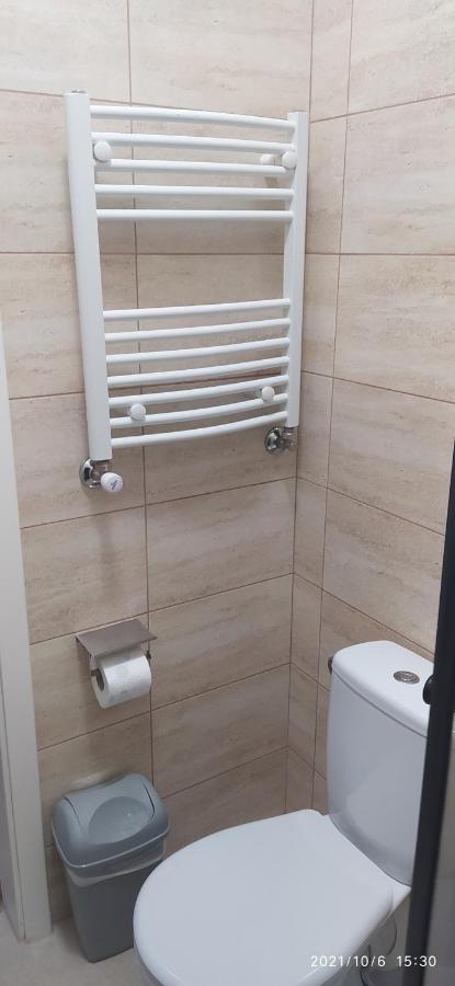 4U Hostel Zgorzelec - Free Parking Jedrzychowice  المظهر الخارجي الصورة